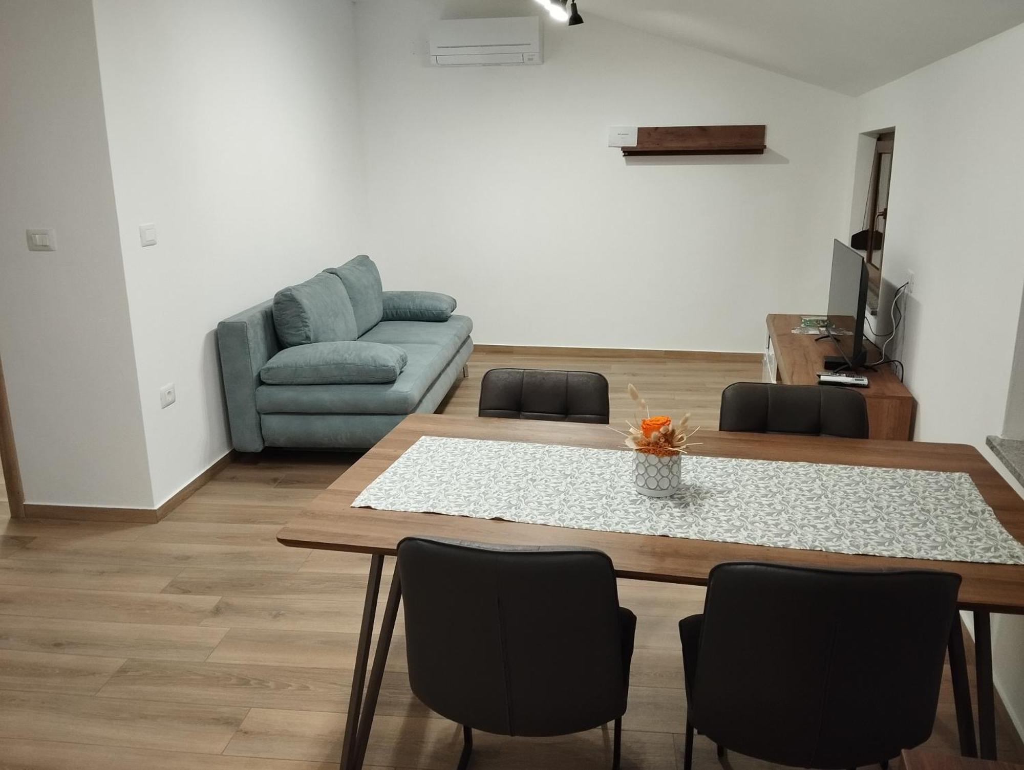 Apartmaji Tanto Malovse Crnice エクステリア 写真