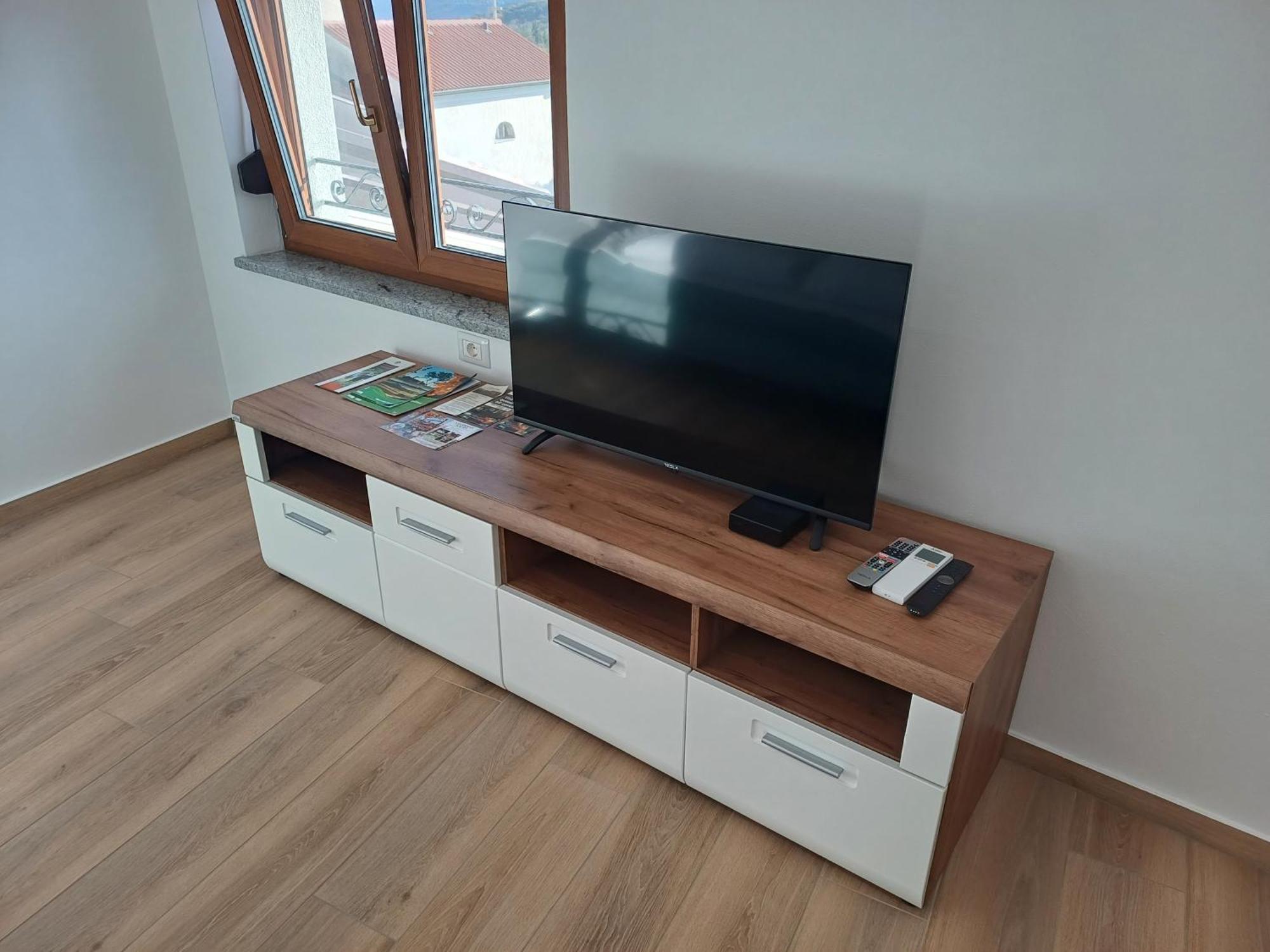 Apartmaji Tanto Malovse Crnice エクステリア 写真